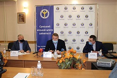 Голова Сумської облдержадміністрації Роман Грищенко ознайомився з діяльністю обласної служби зайнятості