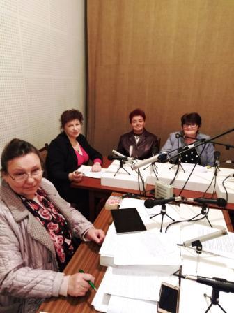 Засідання круглого столу та гаряча телефонна лінія на тему: «Дитина та її права»