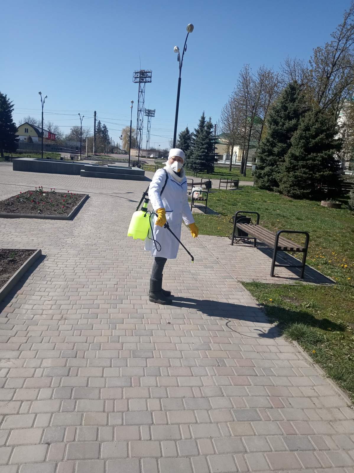 Проведені роботи по обробці територій охтирських парків від кліщів