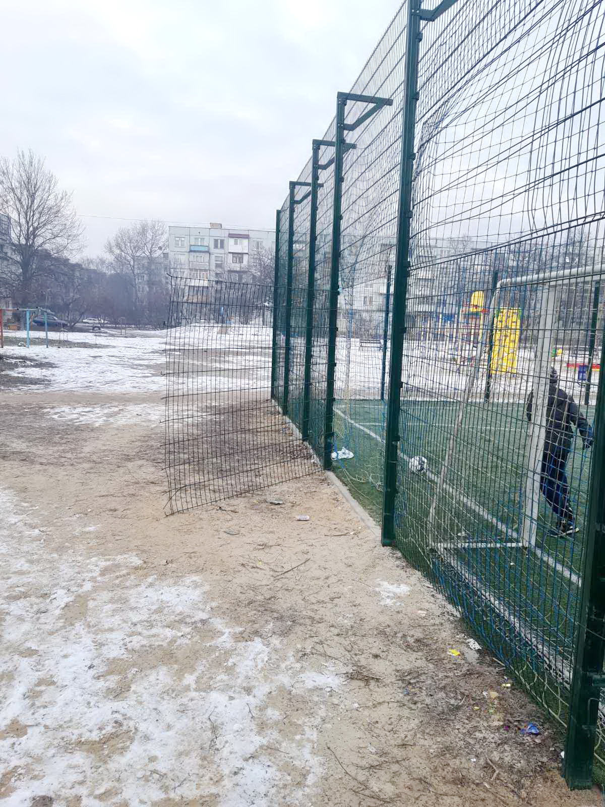 І знову вандалізм — у буквальному сенсі слова!