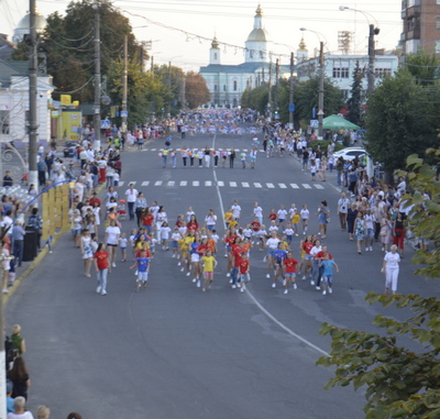День Незалежності України та День Державного Прапора України охтирська громада буде відзначати одночасно із  379-ю річницею з часу заснування міста та 77-ю річницею звільнення Охтирки від нацистських окупантів