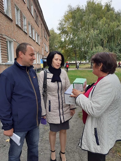 Слова вдячності та подарунки в День усиновлення