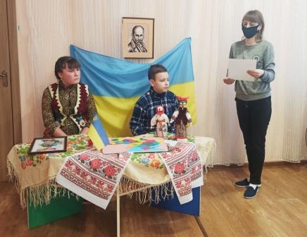 Вихованці Центру дізналися про становлення і розвиток українського національного державотворення