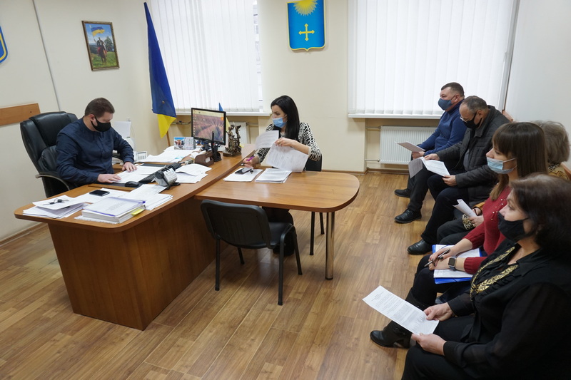 З засідання спостережної комісії при виконавчому комітеті Охтирської міської ради