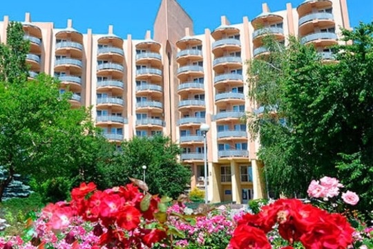 Про включення ТОВ «Санаторій «Токарі»,  ДП «Південь-Курорт-Сервіс»  на базі санаторію «Орізонт» до переліку суб’єктів  надання послуг з психологічної реабілітації