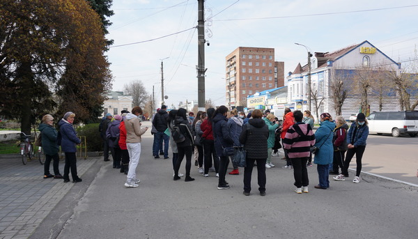 У місті представники непродовольчих ринків протестували проти тривалої заборони працювати через карантинні обмеження “червоної” зони
