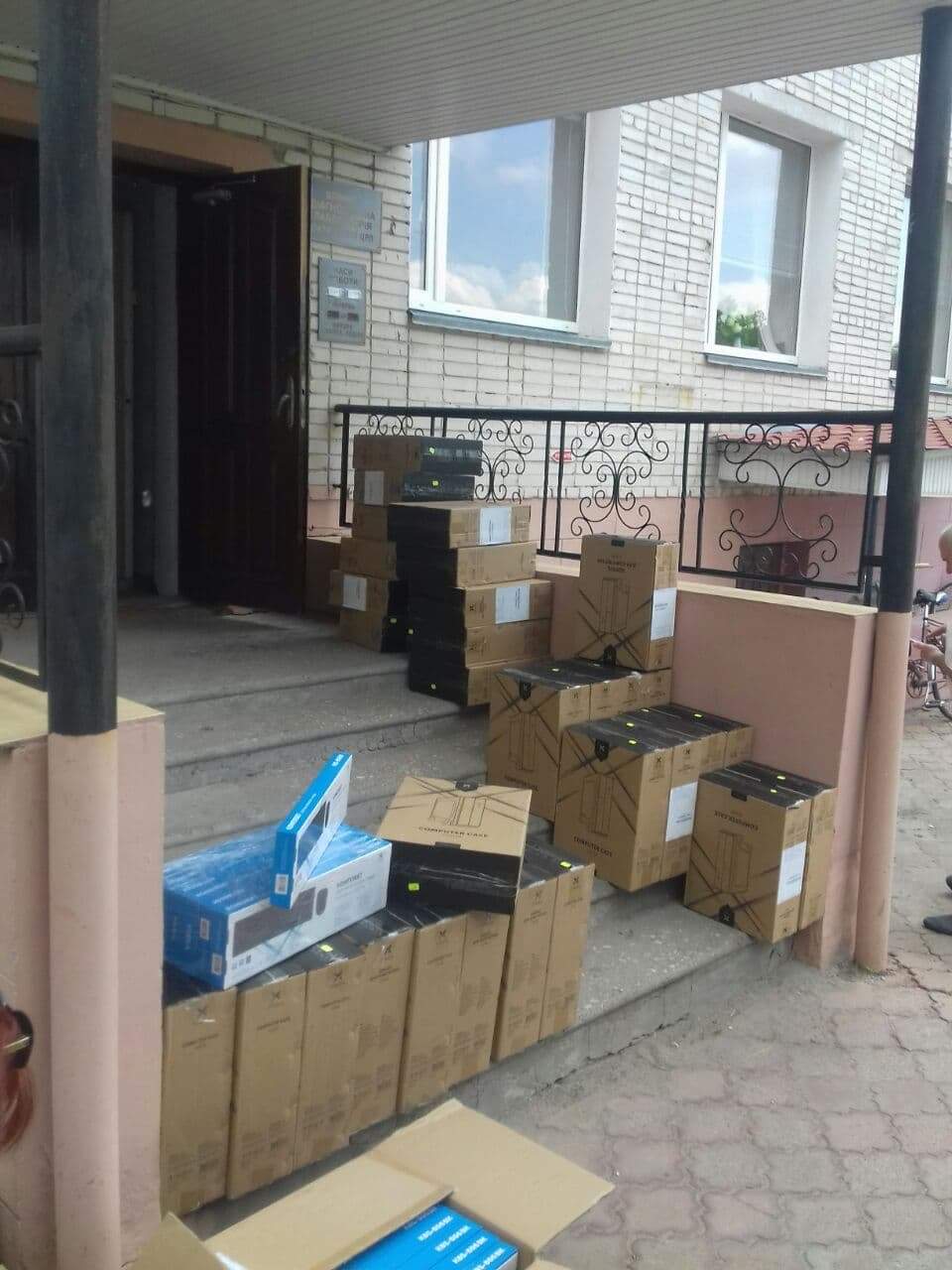 Лікарня отримала нову ком’ютерну техніку