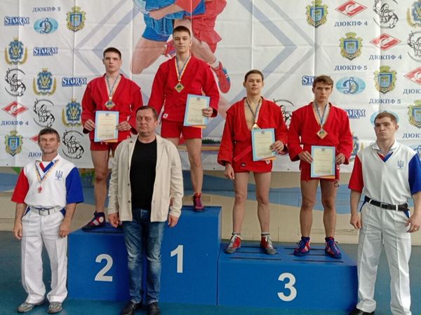 Вихованці Охтирської ДЮСШ на чемпіонаті України з самбо серед кадетів