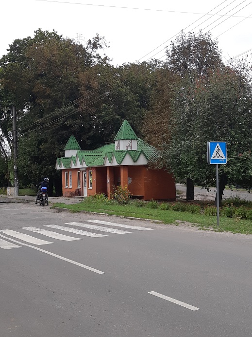 Черговий пішохідний перехід було облаштовано на вул. Сумській – поблизу магазину-зупинки «Класс»