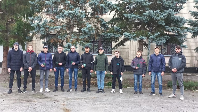 Одинадцять юнаків Охтирщини здобуватимуть військові навички на мирній території
