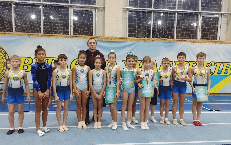 Охтирські спортсмени на п’єдесталі Чемпіонату міста Харків зі стрибків на акробатичній доріжці