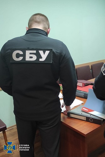 На Сумщині контррозвідка СБУ блокувала масштабну схему з розкрадання мільйонів гривень оборонного підприємства