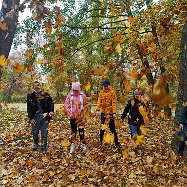 У центрі комплексної реабілітації для дітей з інвалідністю було організовано свято «Осінні мелодії»