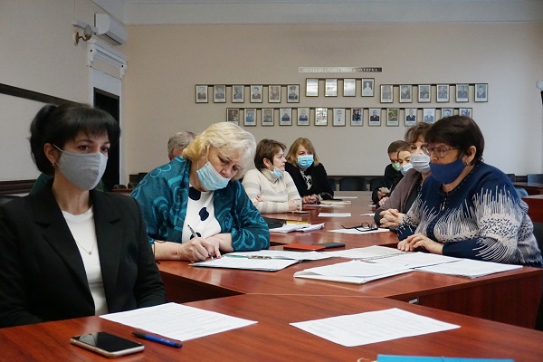 Відбулося чергове засідання комісії з питань захисту прав дитини при виконавчому комітеті Охтирської міської ради