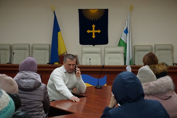 Після особистого втручання у ситуацію міського голови, світло в оселях з’явилось