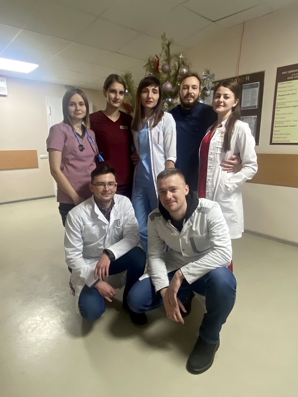 Колектив Охтирської лікарні поповнили молоді спеціалісти