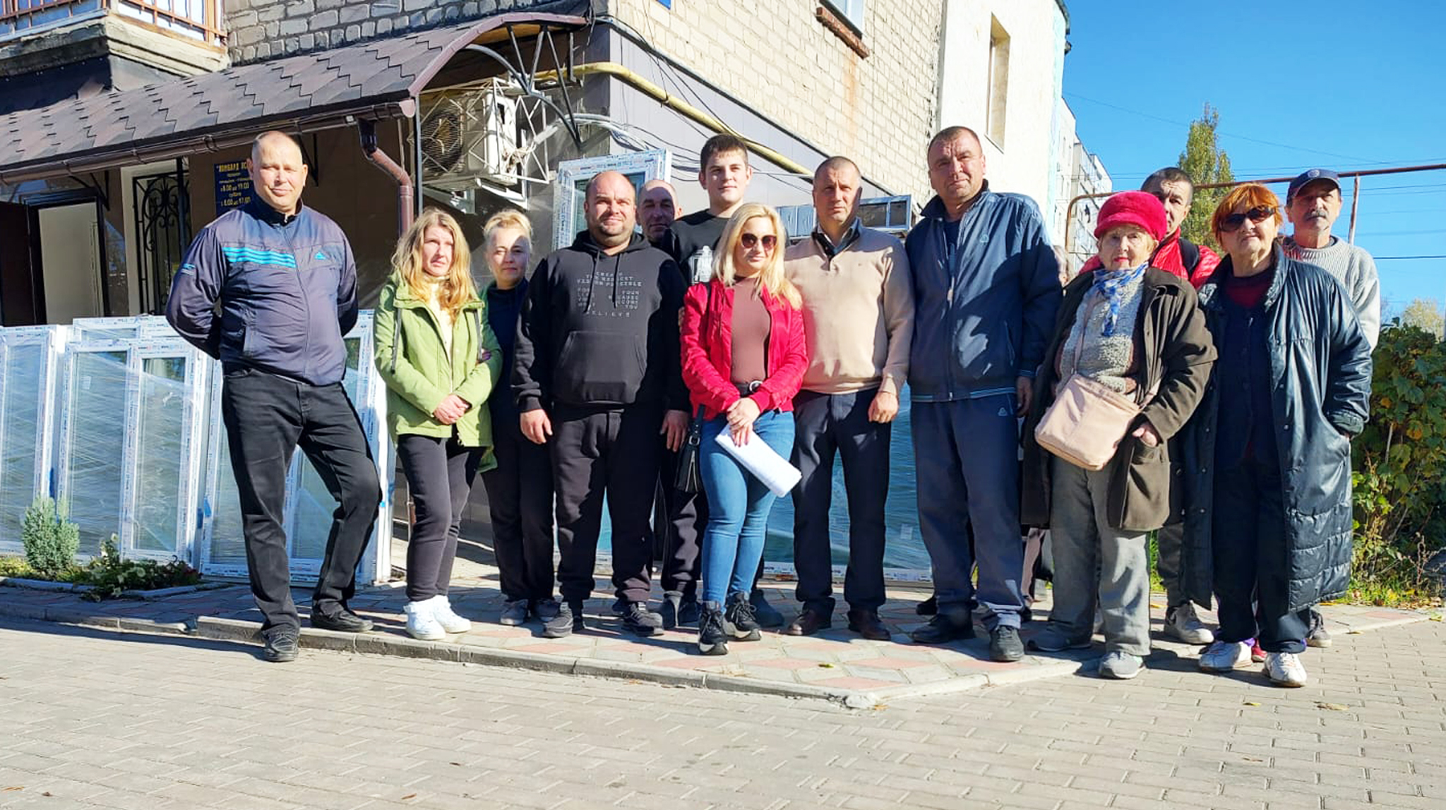 🟠 СПІВПРАЦЯ МІСЬКОЇ РАДИ ТА ФОНДІВ:   ДОПОМОГА ОХТИРЧАНАМ, У ЯКИХ ПОШКОДЖЕНІ ОСЕЛІ