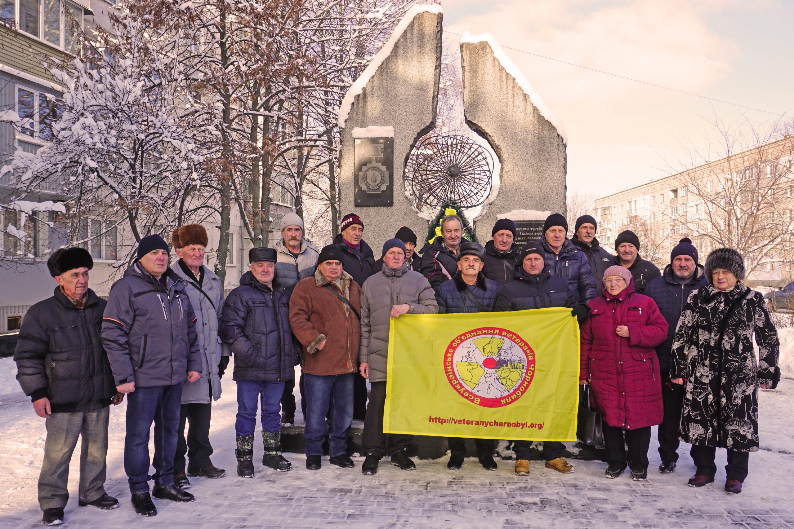 ОХТИРСЬКА ГРОМАДА ВШАНОВУЄ ПОДВИГ ЛІКВІДАТОРІВ АВАРІЇ НА ЧАЕС