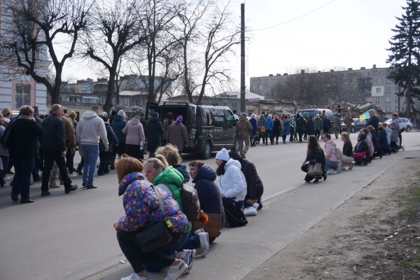 ОХТИРКА ПРОСТИЛАСЬ ІЗ ЗАГИБЛИМ ГЕРОЄМ