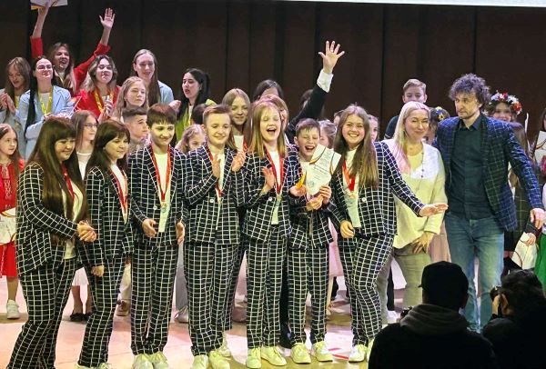 “Крошки” у Національному конкурсі вокального мистецтва «Талановита Країна»