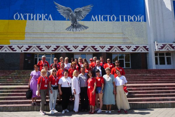 ОХТИРКУ ВІДВІДАЛИ ПРЕДСТАВНИКИ ЧЕРВОНОГО ХРЕСТА З РІЗНИХ РЕГІОНІВ УКРАЇНИ