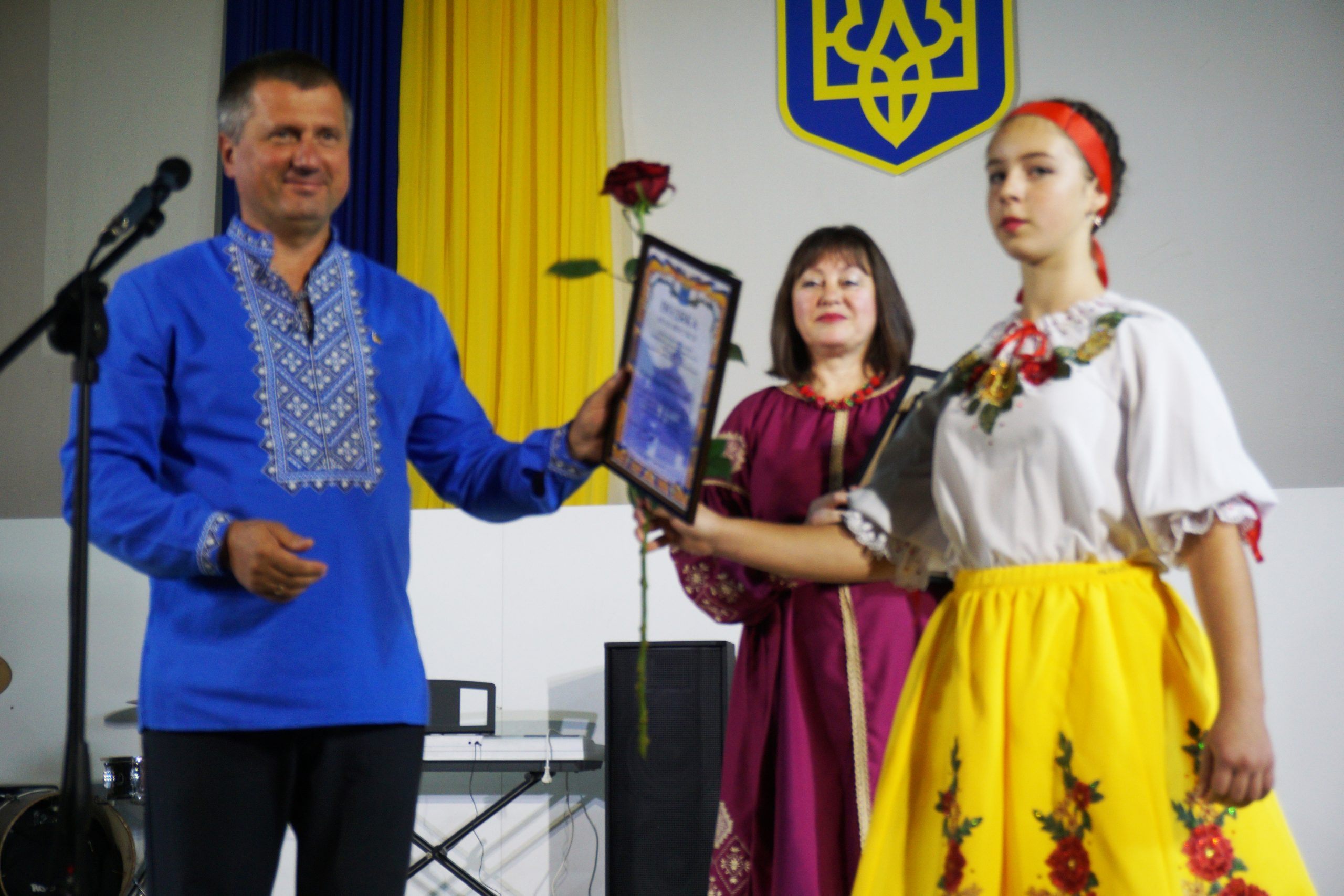 ОСВІТЯН ОХТИРСЬКОЇ ГРОМАДИ ПРИВІТАЛИ З ПРОФЕСІЙНИМ СВЯТОМ!
