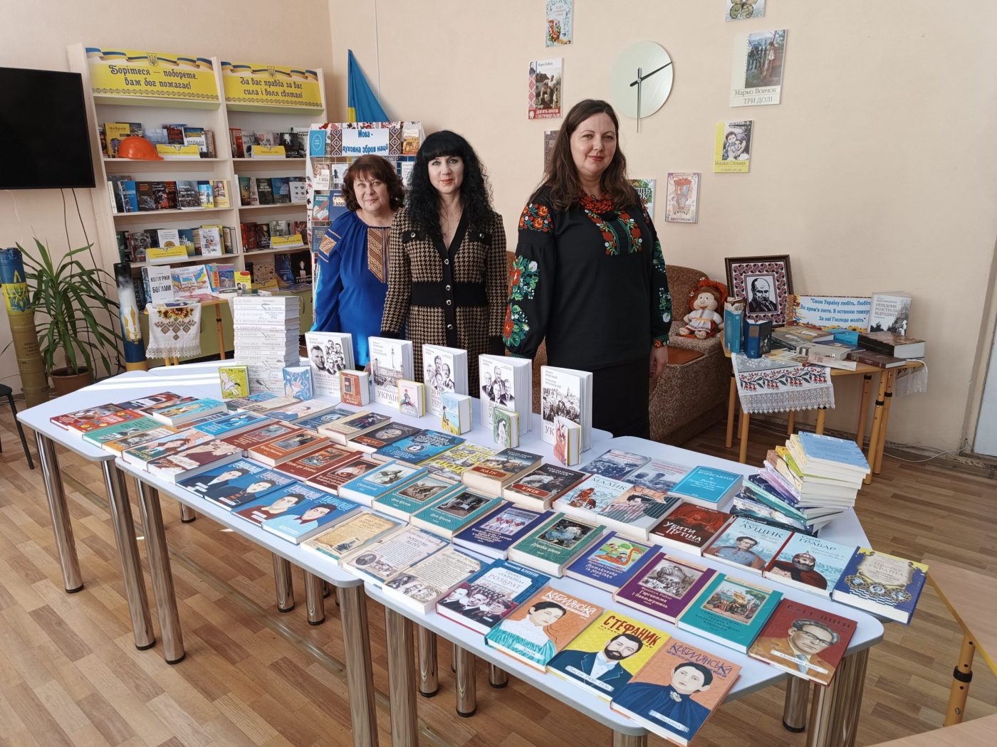 Книжкові дарунки від видавництва «Фоліо»