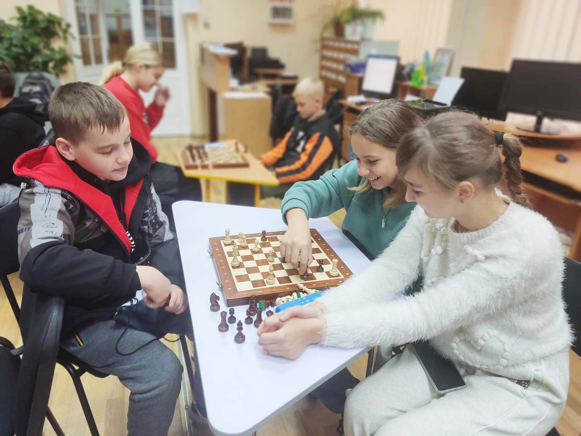 Шаховий клуб в бібліотеці