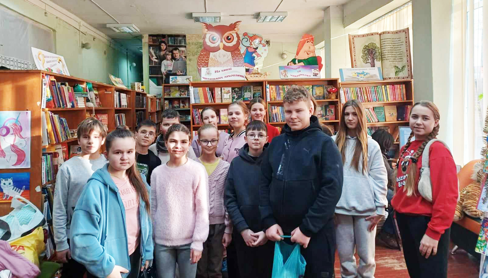 Розважально-ігровий мікс «Рік новий прийшов до нас!» в бібліотеці