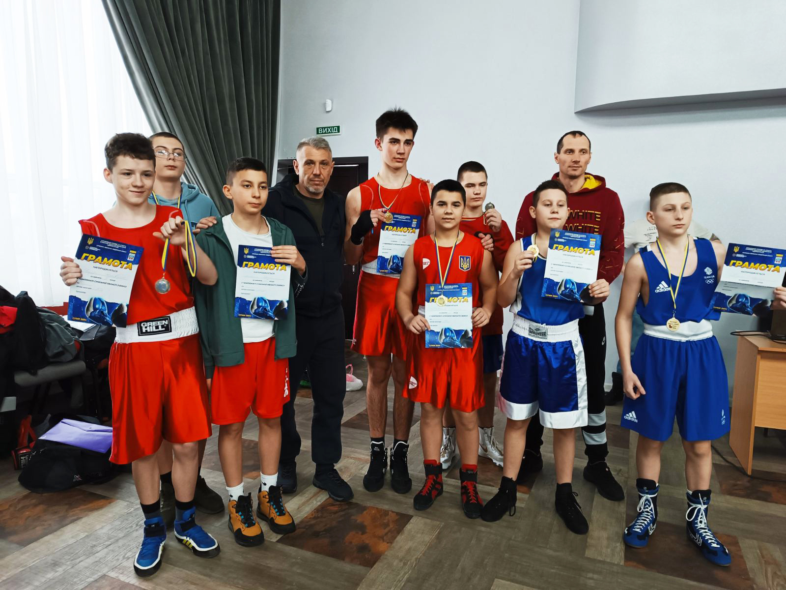ОХТИРЧАНИ – ЛІДЕРИ ЧЕМПІОНАТУ З БОКСУ