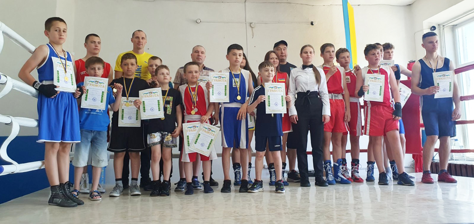 Боксери з Охтирки – лідери чемпіонату