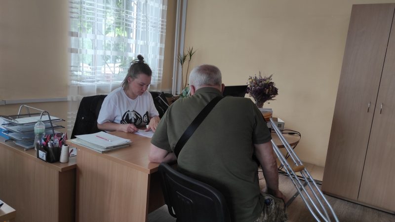 Надання допомог та компенсацій захисникам України та членам їх сімей