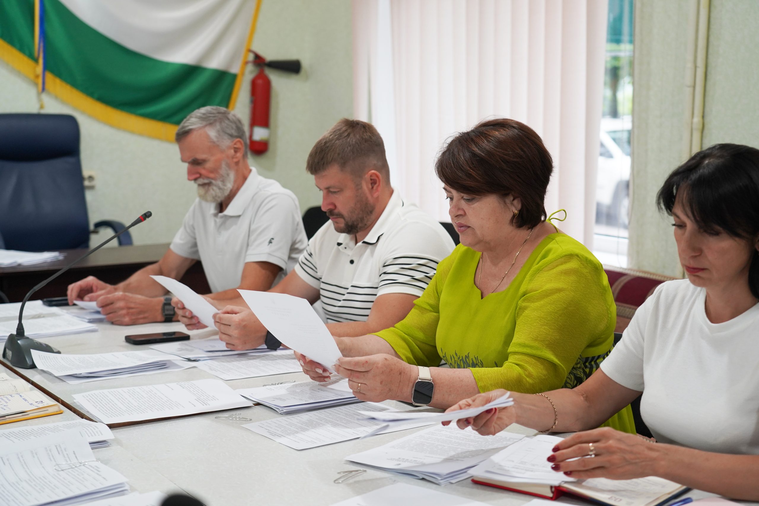 23 ПИТАННЯ РОЗГЛЯНУТО НА ЗАСІДАННІ ВИКОНКОМУ