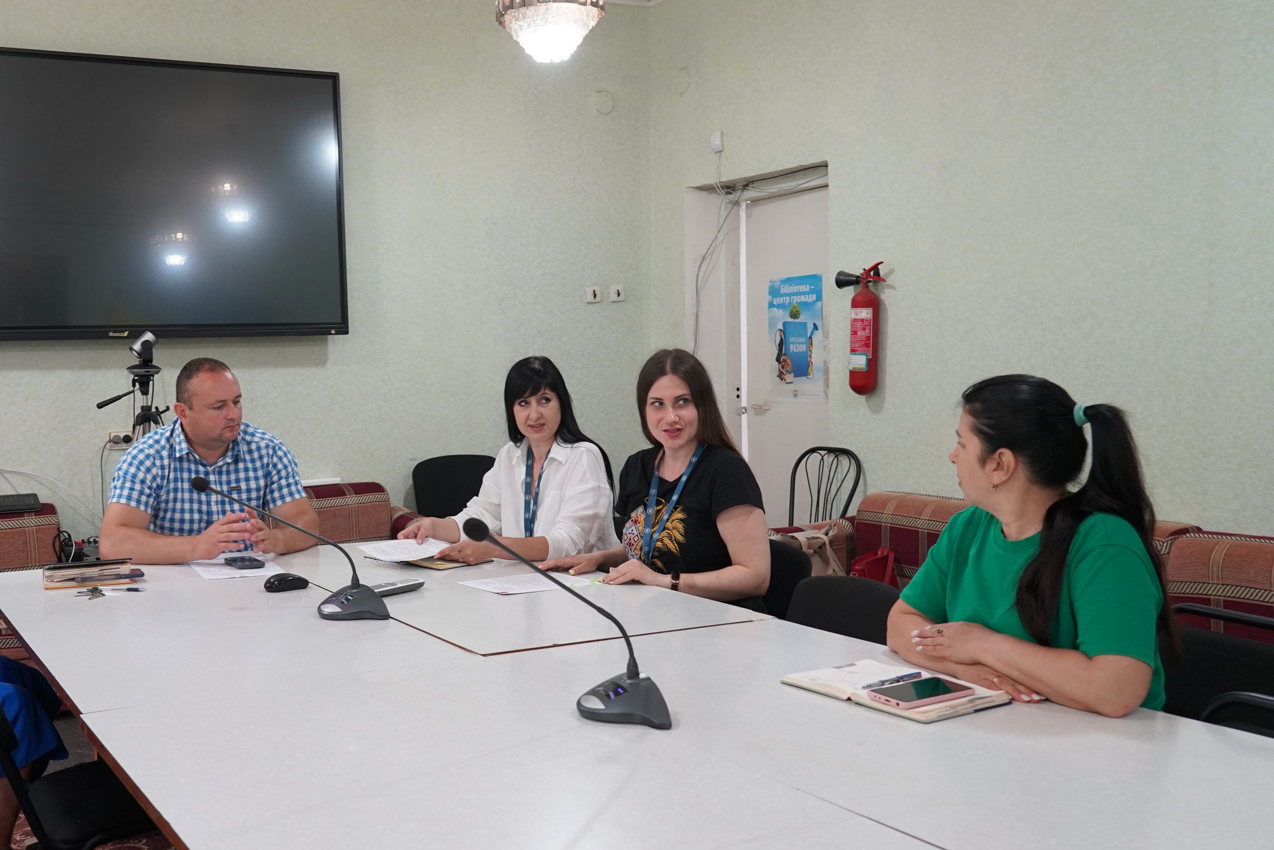 ТРИВАЄ АКТИВНА СПІВПРАЦЯ З БЛАГОДІЙНИКАМИ