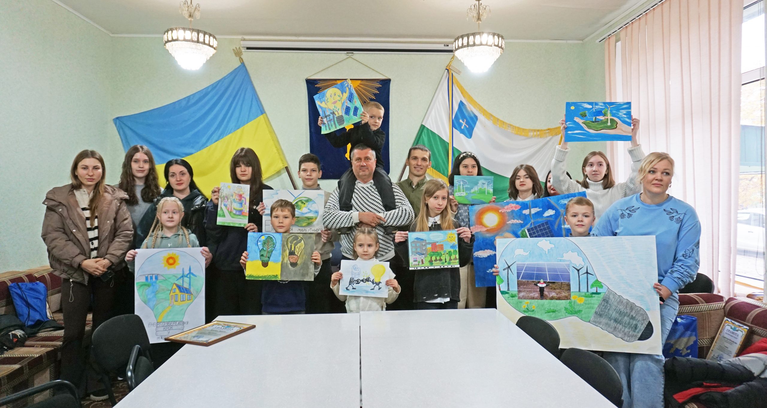 ВІТАЄМО ПЕРЕМОЖЦІВ КОНКУРСУ ДИТЯЧОГО МАЛЮНКУ НА ТЕМУ «ЕНЕРГІЯ МАЙБУТНЬОГО ОЧИМА ДІТЕЙ»