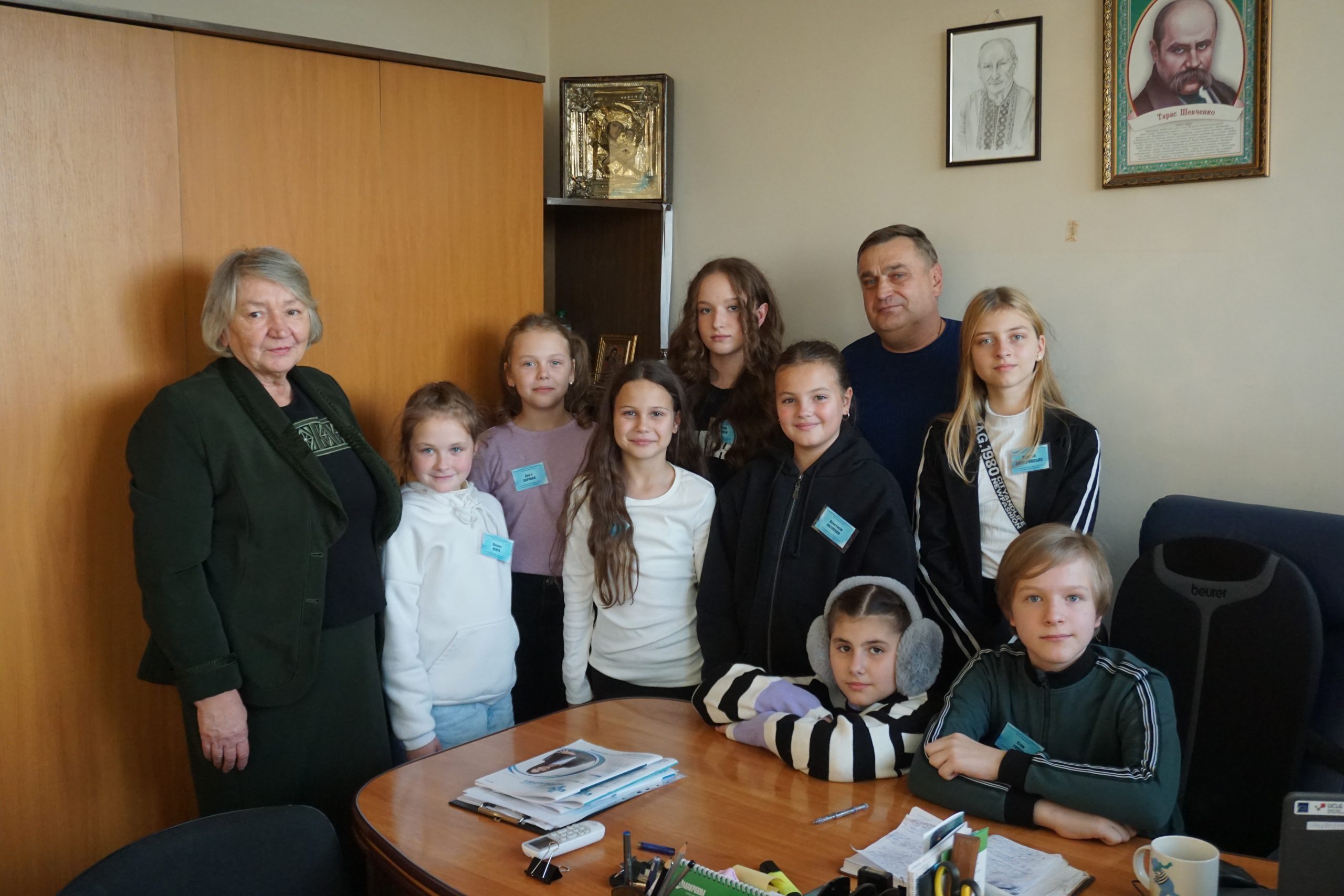 В Охтирській лікарні провели екскурсію для юних журналістів
